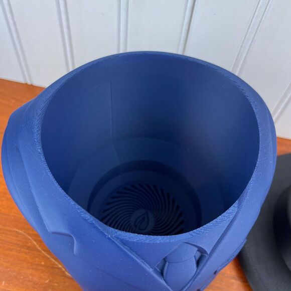 Suit Coat Indoor Planter Pot, Men’s Suit Flower Pot, indoor Planter - Picture 8 of 10